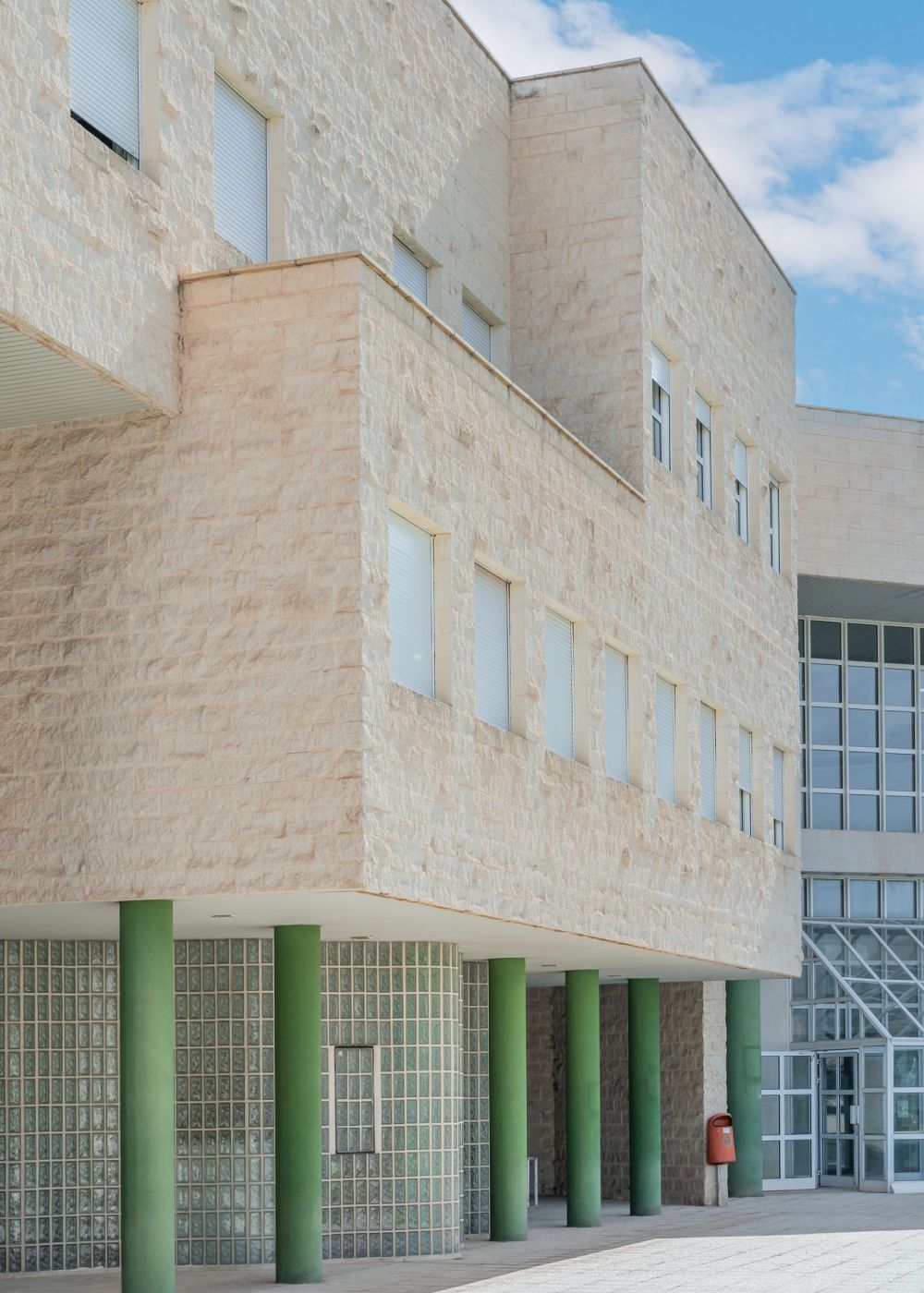 Arquidos - Proyectos de Arquitectura en Teruel - Facultad Ciencias
